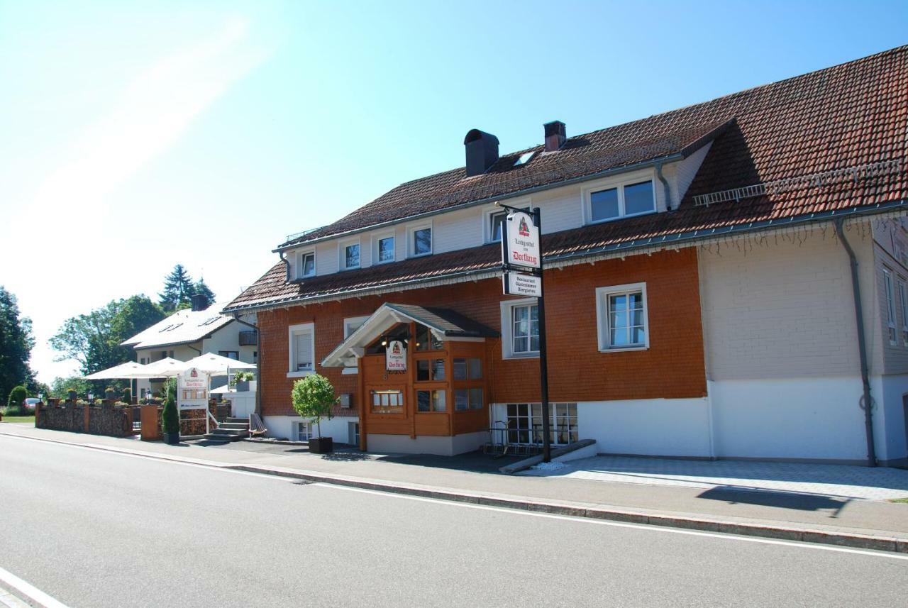 Landgasthof Zum Dorfkrug Hotel Hausern Bagian luar foto